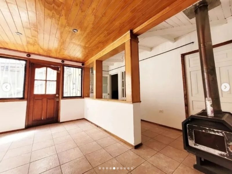 Casa Central en Calle Freire UF 6960