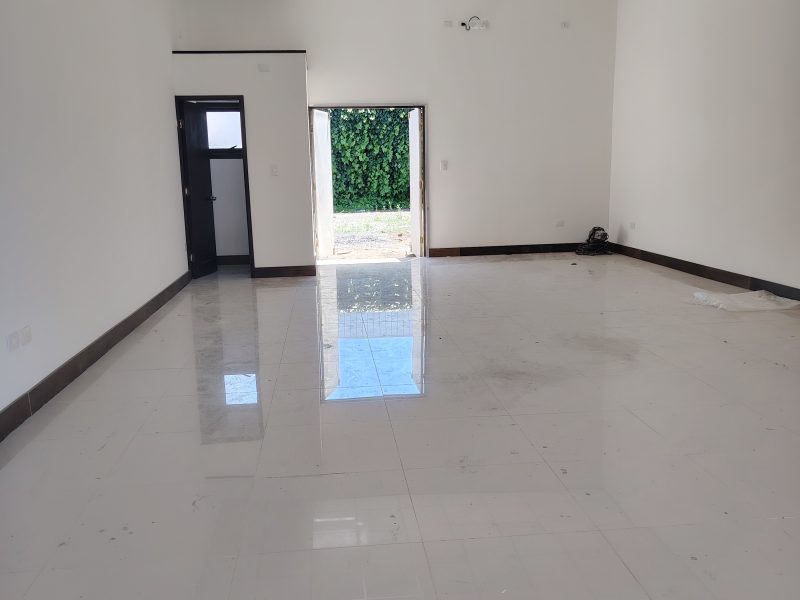 Local Comercial en calle Rengo