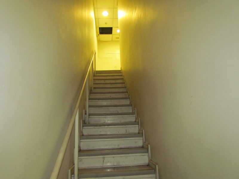 Edificio Comercial Completo