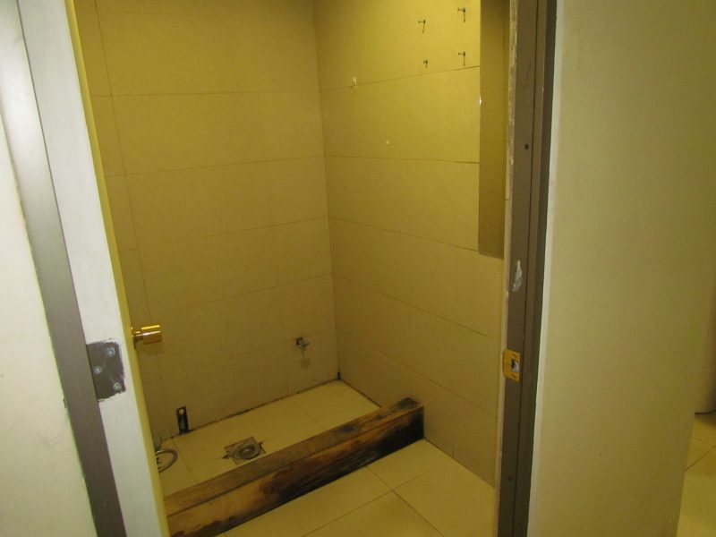 Edificio Comercial Completo