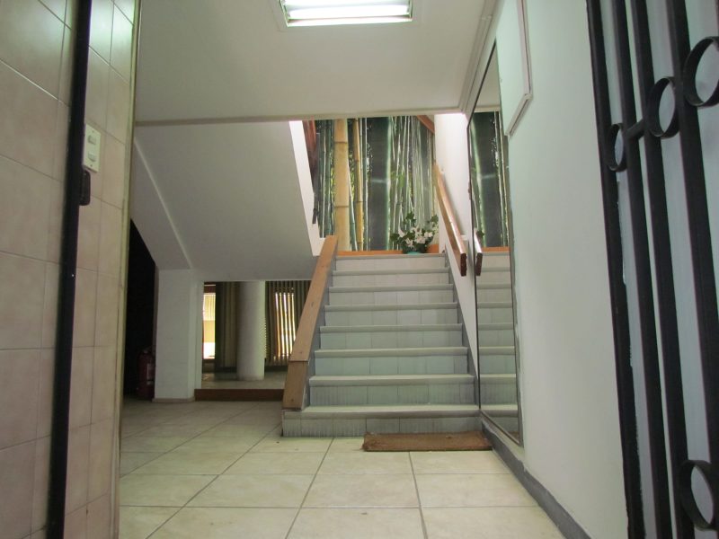 Edificio Comercial Completo