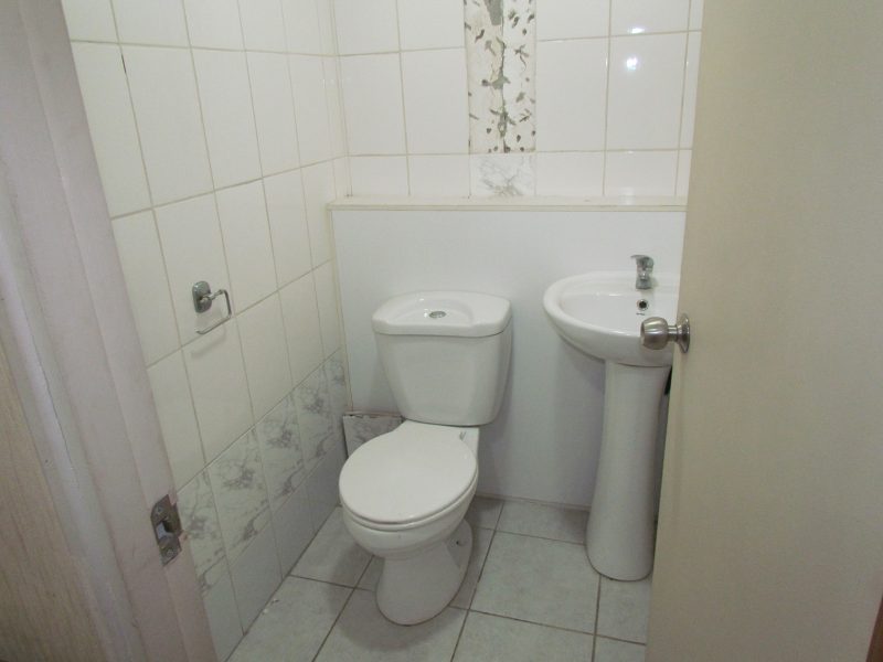 Edificio Comercial Completo