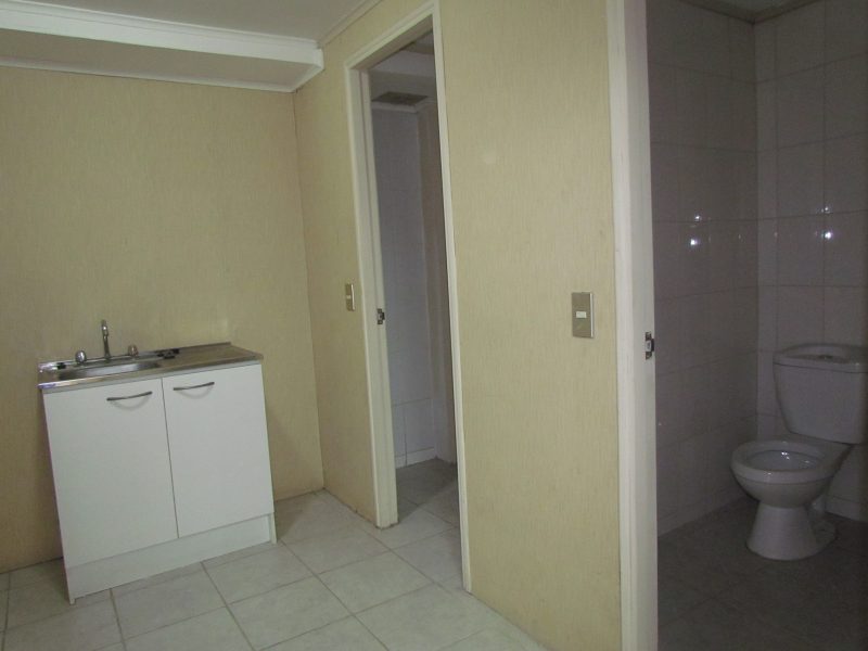 Edificio Comercial Completo