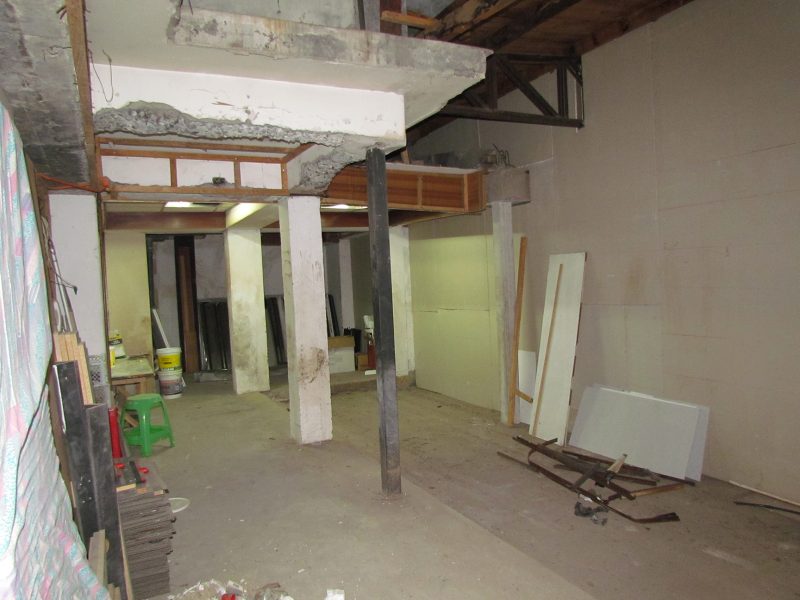 Edificio Comercial Completo