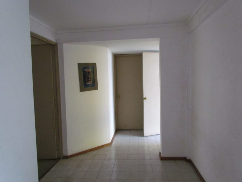 Edificio Comercial Completo