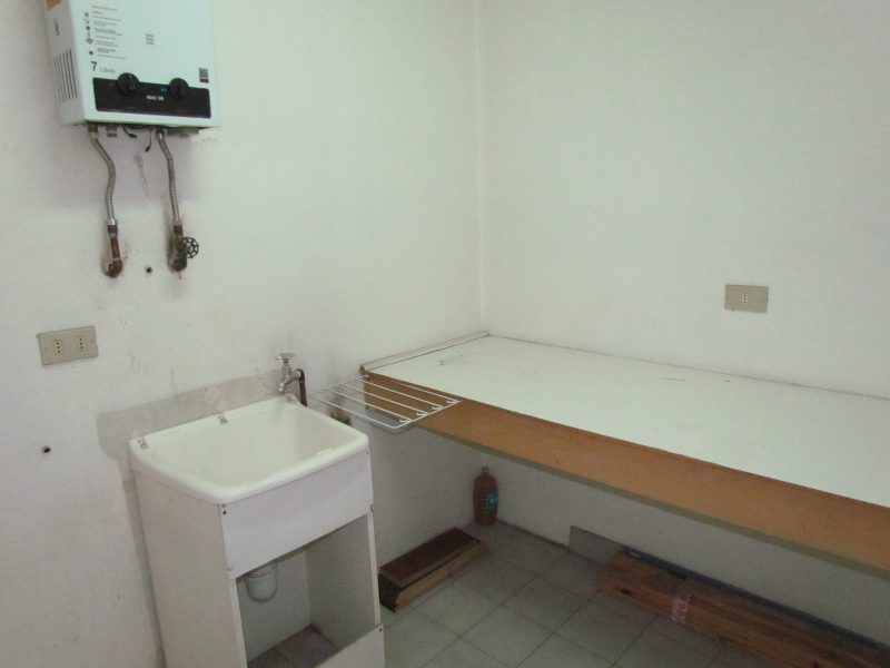 Edificio Comercial Completo